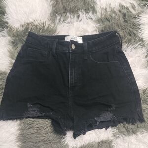 Hollister Curvy Ultra High Rise Mom Short